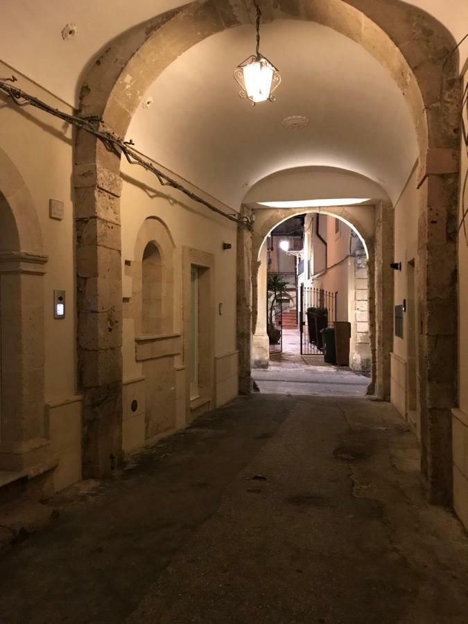 Le Stanze Di Carlo Apartman Szirakúza Kültér fotó