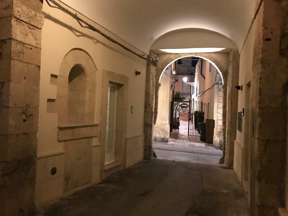 Le Stanze Di Carlo Apartman Szirakúza Kültér fotó