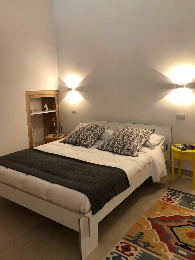 Le Stanze Di Carlo Apartman Szirakúza Kültér fotó